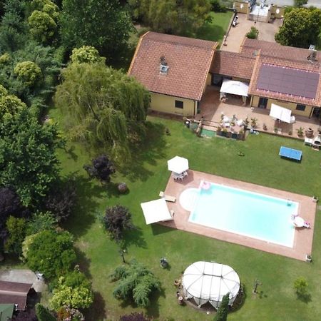 Villa Luxury Pool & Garden Пиза Екстериор снимка