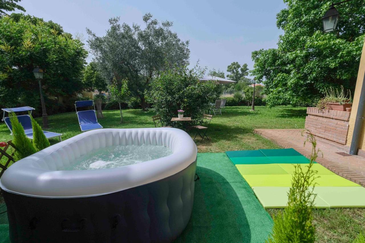 Villa Luxury Pool & Garden Пиза Екстериор снимка