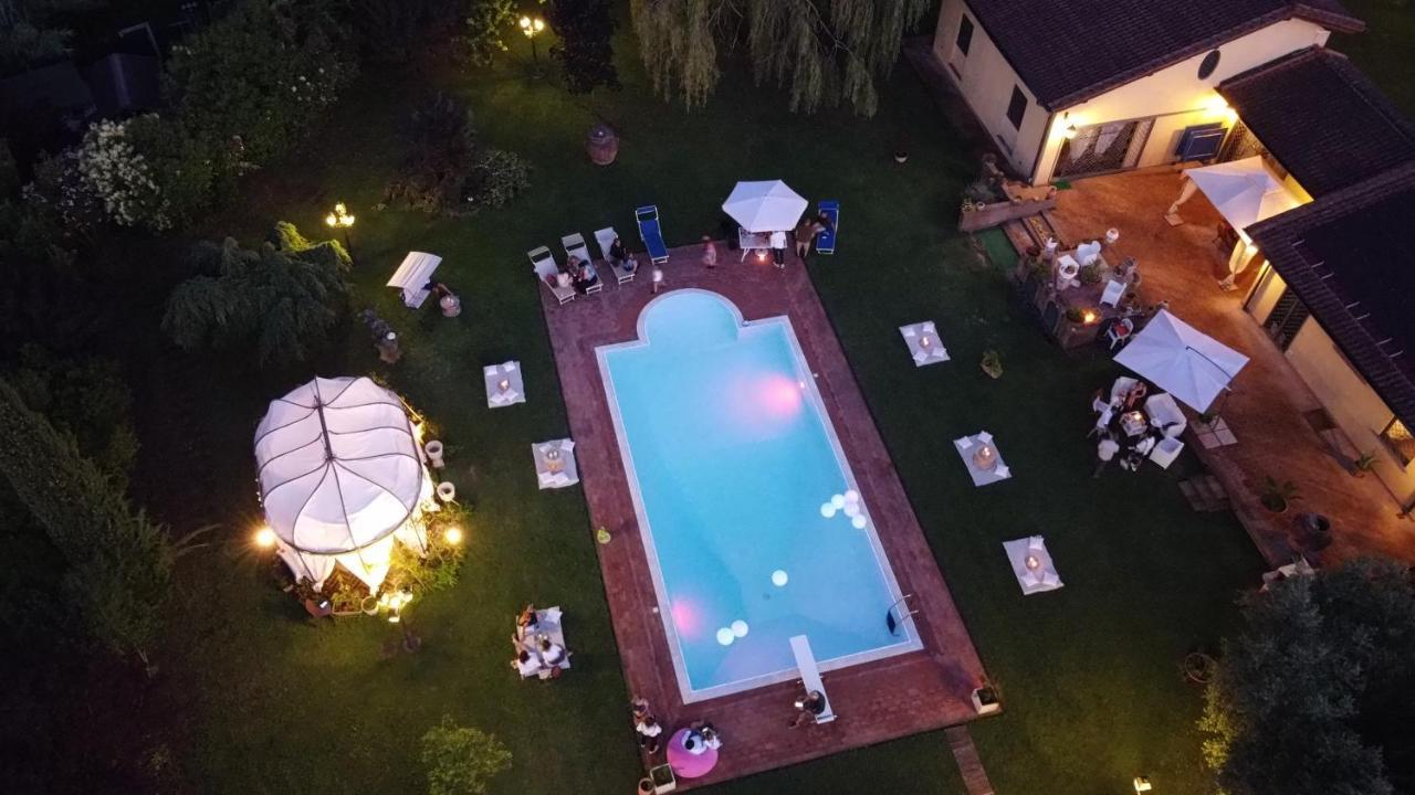 Villa Luxury Pool & Garden Пиза Екстериор снимка