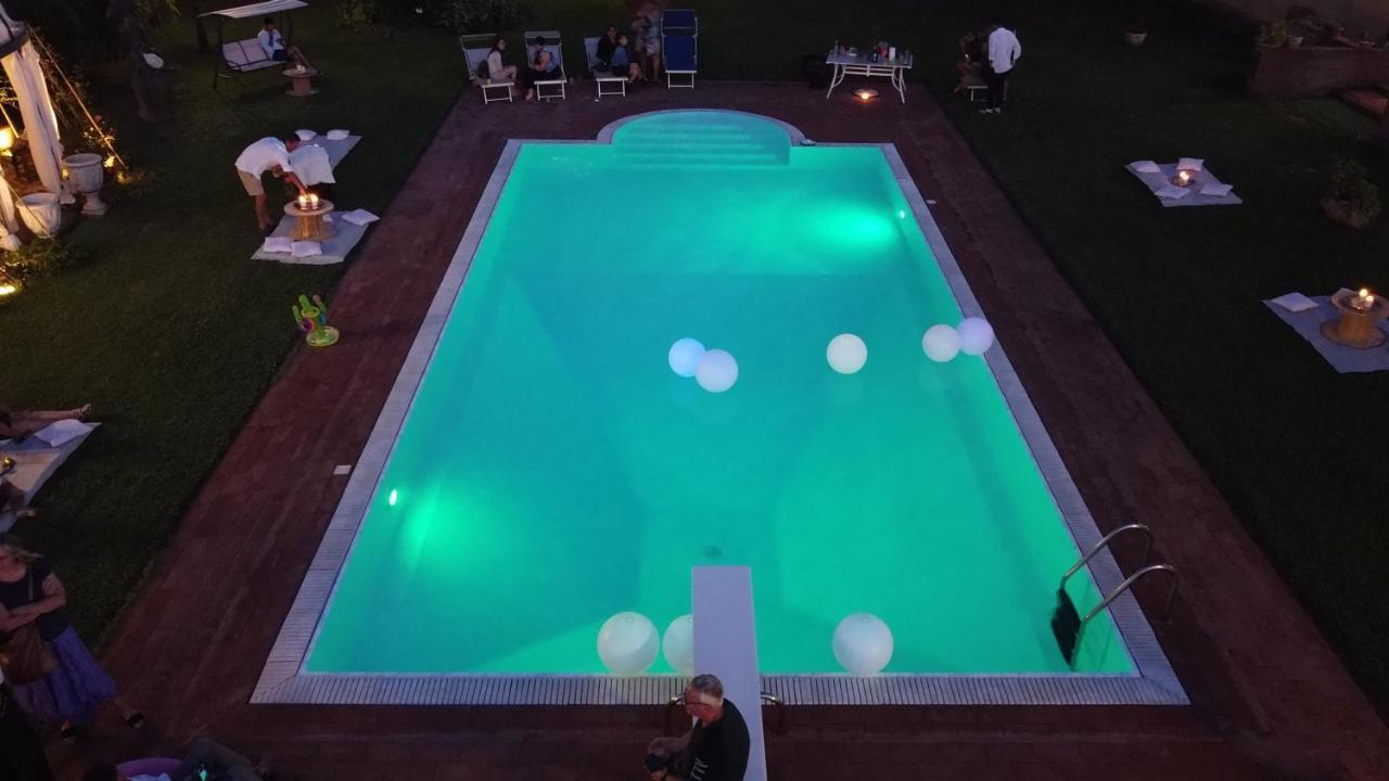Villa Luxury Pool & Garden Пиза Екстериор снимка